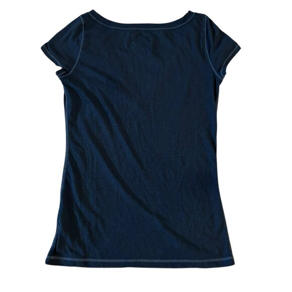 Y2K Hollister V Neck Navy Blue Baby Tee Size Large Front Pocket Twilight 2000s - Picture 5 of 7